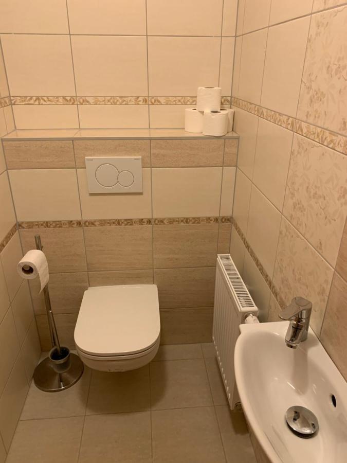 Kasperky 440 Apartment Касперске Хори Екстериор снимка